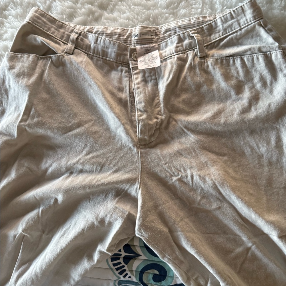 Lee Beige Casual Pants